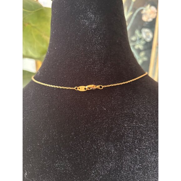 Avon Gold-Tone Heart Pendant Necklace 18" With Blue Crystal Rhinestones - Picture 6 of 6